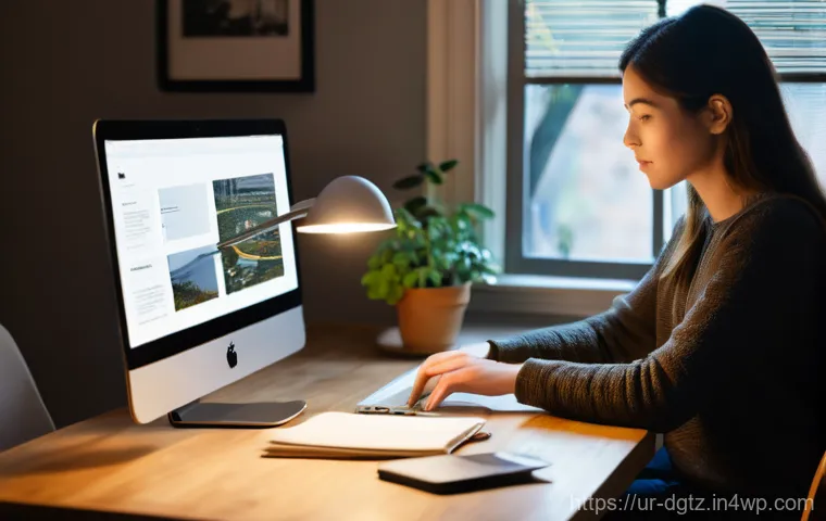 디지털 네트워킹에서의 인사이트 공유하기 - **Prompt:** A vibrant, diverse group of young adults and adults, representing different cultures and...